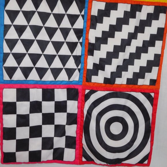VTG Lamaze Infant Developmental Colorful Black White Tummy Time Baby mat - Picture 7 of 8